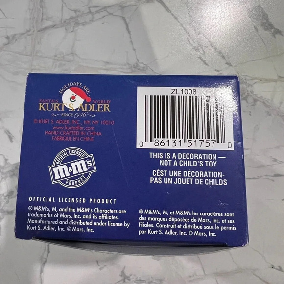 M&M’s  Holiday Christmas Ornament & Bonus M&M’s Figurine - Picture 6 of 8